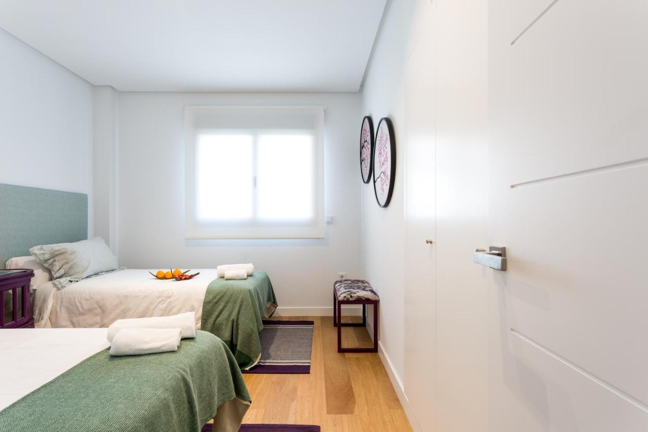 Apartamentos Rg Plaza De Espana Sevilha Exterior foto