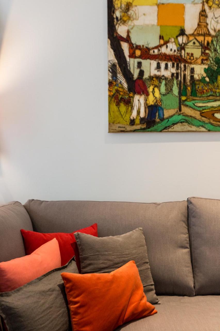 Apartamentos Rg Plaza De Espana Sevilha Exterior foto